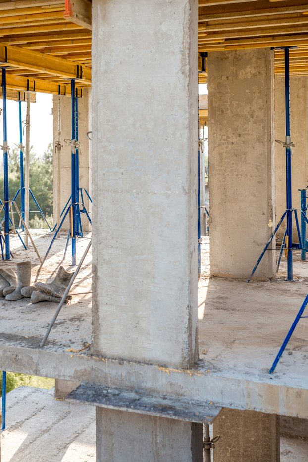 Formwork for concrete on the structure